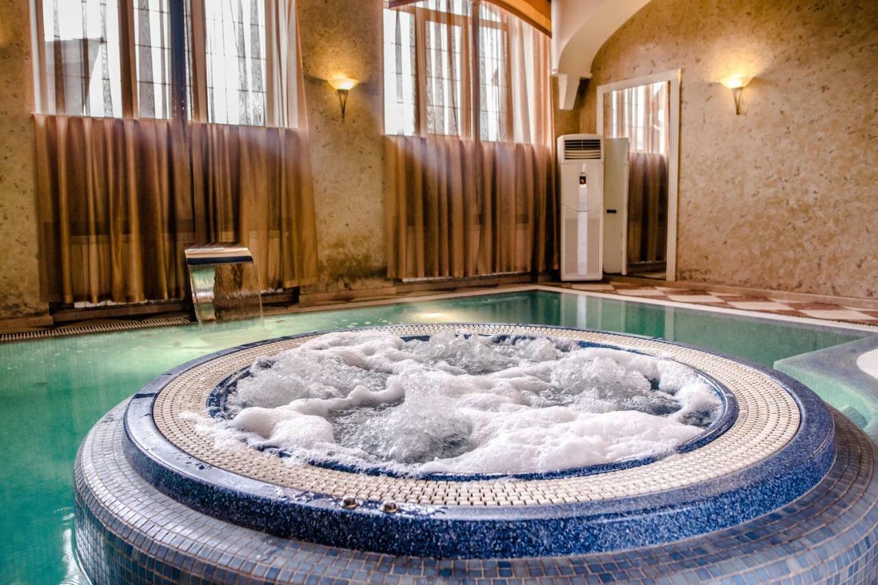 Gorny Ruchej Hotel Hora Eksteriør billede
